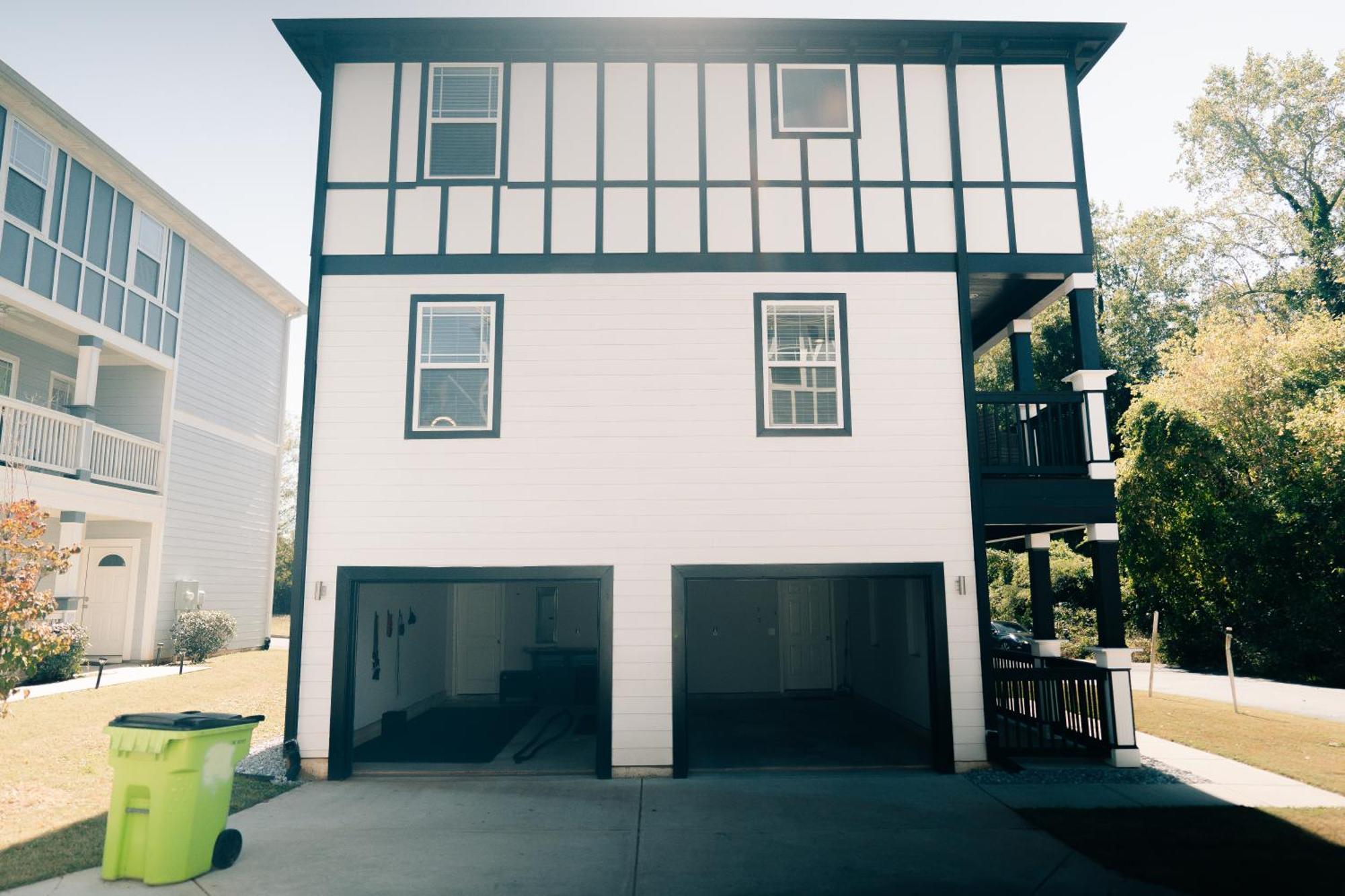 Enjoy This Mini-Mansion Near Downtown And The Airport! Atlanta Exterior photo